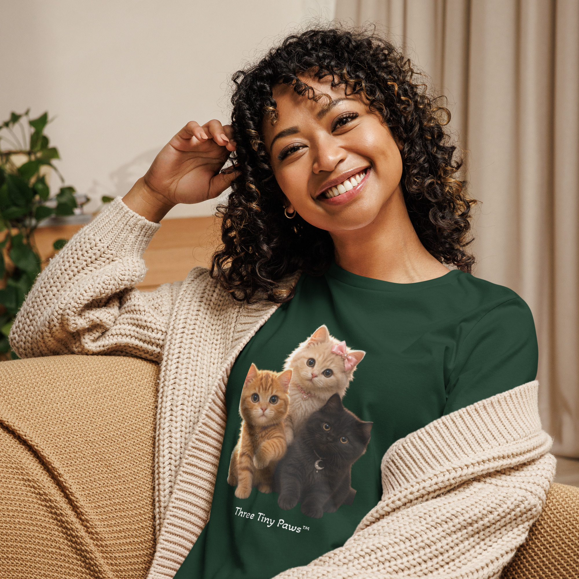 Relaxed Women's Tee - Image 5