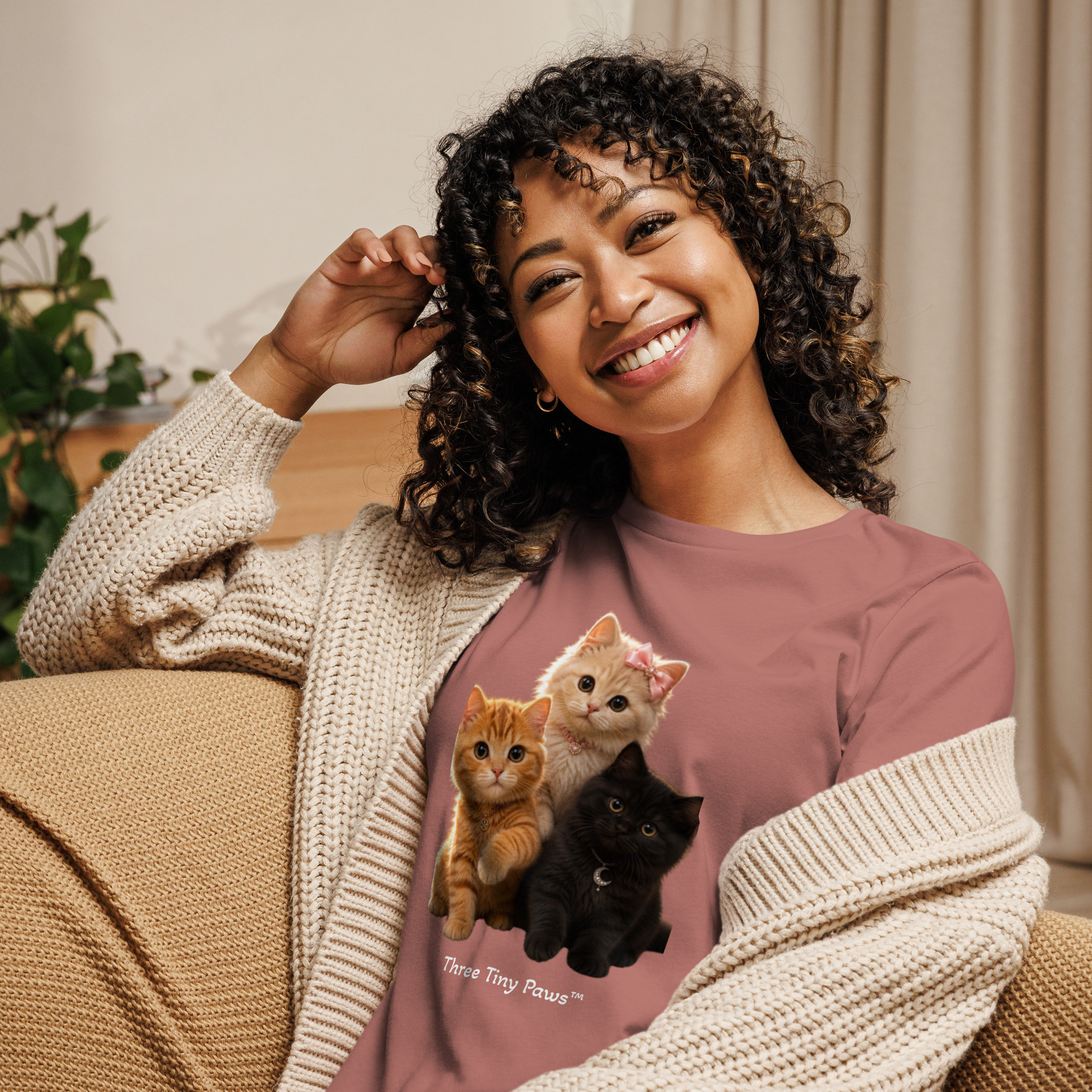 Relaxed Women's Tee - Image 8